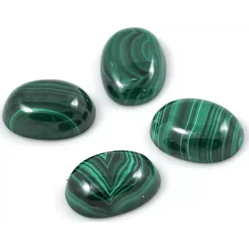 Drahý kámen Malachit kabošon 18mm – 1 ks