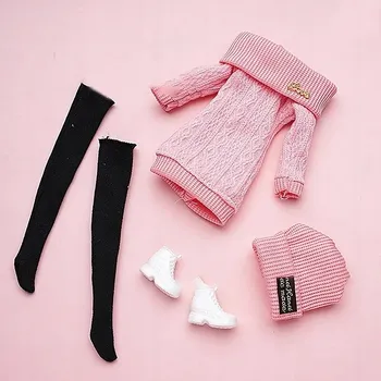 Doplněk pro panenku DÁMSKÉ OBLEČENÍ SET SVETR PODKOLENKY ČEPICE A BOTY PRO PANENKU BABI