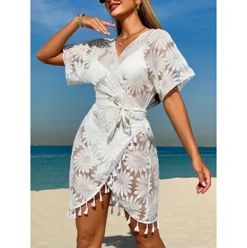 Dámské šaty Bílé zavinovací šaty Barva: Bílá, Velikostní tabulka: M