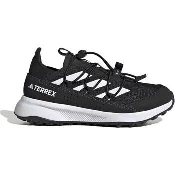 Dětská treková obuv adidas Terrex Voyager 21 Travel Shoes Unisex Kids Black/White/Gry C10 (28)