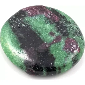 Drahý kámen Rubín v zoisitu – placka č. 1