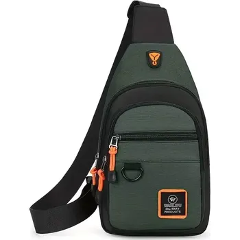 Pánský batoh R109Z (Malý cestovní pánský batoh v zeleném provedení o rozměru 30 x 18 x 6 cm)