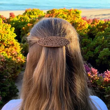 Ozdoba do vlasů art-wood.cz Dřevěná spona do vlasů - Korálový vzor, přírodní