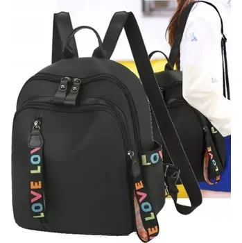 Městský batoh Dámský batůžek LOVE RO112 (Městský dámský batůžek z vodoodpudivého materiálu - elegantní vzhled)