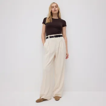 Dámské kalhoty Reserved - Kalhoty s širokými nohavicemi a páskem - bílá - 1084P-00X - 1084P-00X-L