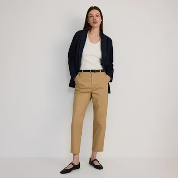 Dámské kalhoty Reserved - Chino kalhoty s páskem - béžová - 1005P-08X - 1005P-08X-34