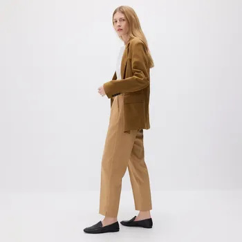 Dámské kalhoty Reserved - Jogger kalhoty s viskózou - zlatavá hnědá - 699AC-82X - 699AC-82X-36