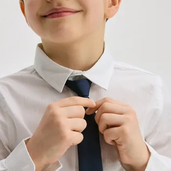 Chlapecká košile Reserved - Elegantní košile s kravatou - bílá - 965CI-00X - 965CI-00X-164