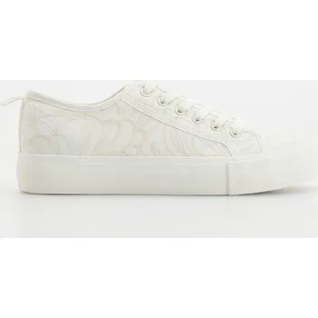 Dámské tenisky Reserved - Tenisky s výšivkou - bílá - 465CP-00X - 465CP-00X-35