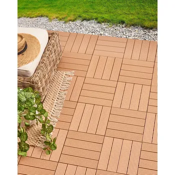 Terasové prkno Venkovní podlaha světle hnědá WPC kompozitní palubní dlaždice zámkové desky do každého počasí Beliani