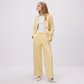 Reserved - Kalhoty z napodobeniny kůže - světle žlutá - 502EN-10X - 502EN-10X-XS