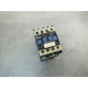 Fasádní barva Schneider Electric LC1D12004 P7 Stykač 4P 25A 230V AC 5,5kW