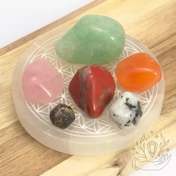 Dotek ranní rosy - balíček kamenů k menarché