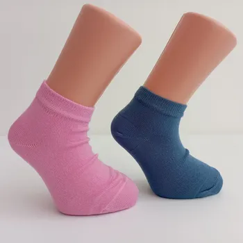 TREPON BAMBIK - dětské nízké ponožky z bambusové viskózy Barva: Černá, Velikost: 29-32