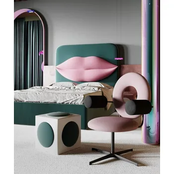 Postel Extravagantní čalouněná postel do ložnice 160 Ústa - Happy Barok magic velvet 2221, magic velvet 2264 170x120 cm