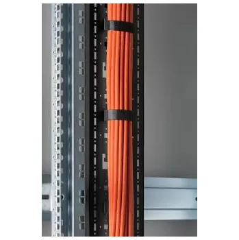 Organizér kabelů Digitus 42U vert. kabelový žlab pro síťové a serverové stojany 1650x130x25 mm, barva černá (RAL 9005) DN-19-ORG-42U-CT-N-B