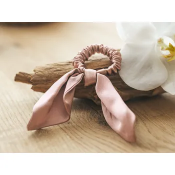 Malá hedvábná ozdobná gumička, WHITE ORCHID barvy hedvábí: starorůžová