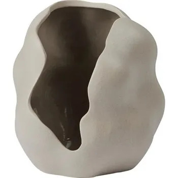 Svícen Svícen Broste HEKLA V.16cm šedý