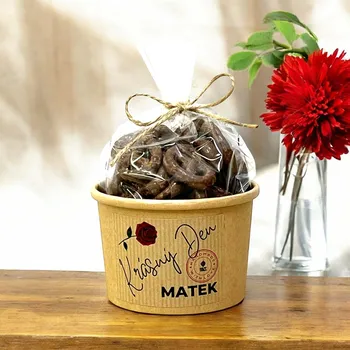 Čokoláda Nutworld.cz Preclíky v mléčné čokoládě v celofánku a Eko kelímku 100g - PRO MAMINKU