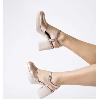 Dámské sandále Wonders dámské sandály na podpatku Juana metalická růžová Velikost: 41