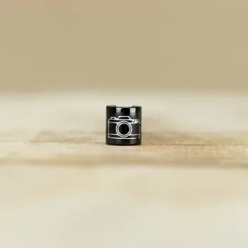 Dětské navlékací korálky Foťák Barva: Černá