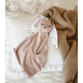 Hračka pro nejmenší Mazlící muchláček pro miminko - pudrový s puntíky