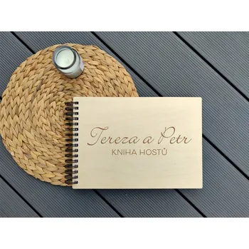 Svatební dekorace Dřevěná kniha hostů se jmény D-decor