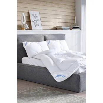 Povlečení nanoSPACE celoroční protiroztočová sada polštář + přikrývka + povlak na matraci 1x 70 x 90, 1x 140 x 200 a 1x 90 x 200 cm