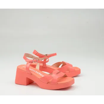 Dámské sandále Dámské sandály Wonders D-1021 LACK. V CORAL Velikost: 40