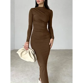 Dámské šaty Pouzdrové šaty s řasením Barva: Hnědá, Velikost: M