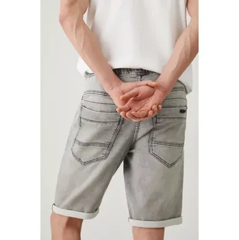 Kraťasy Medicine pánské, šedá barva RS25.SZM078 90J, vel. 36