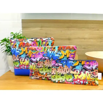 Kosmetická taška CITY GRAFFITI Velikost: S