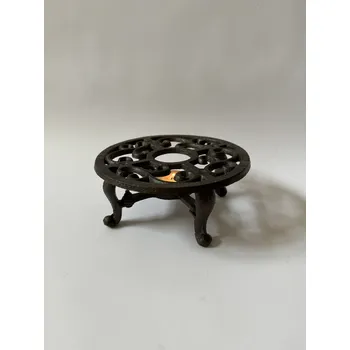 Svícen LITINOVÝ ZDOBENÝ OHŘÍVAČ NA ČAJOVOU SVÍČKU