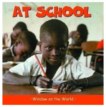 První čtění At School - Harrison Paul [EN] (2022, Brožovaná, Zero to Ten)