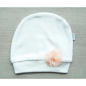 Kojenecká čepice AMÁLKA Bavlněná kojenecká čepička, lososový květ Velikost: 56-62