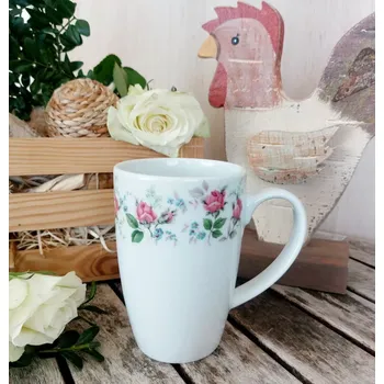 MILADA hrnek 380 ml, pruh z růží, Český porcelán Dubí (Porcelánový hrnek 2. jakost)