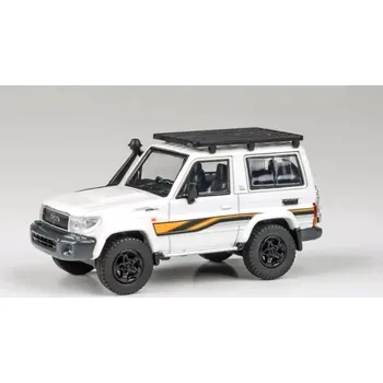 autíčko Toyota Land Cruiser LC71 2023 Anniversary 1:64 - PARAGON Models Toyota Land Cruiser 71 series 2023 LHD - kovový model auta 1/64