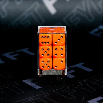 Příslušenství k deskovým hrám Sada 12 kostek D6 - Orange / Black (Chessex)