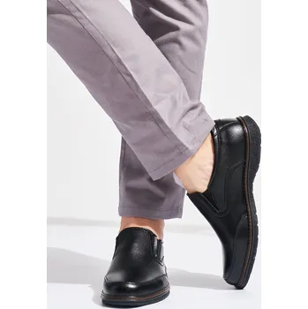 Pánské polobotky Černé nazouvací polobotky S5556-0H-B-M Velikost: 43