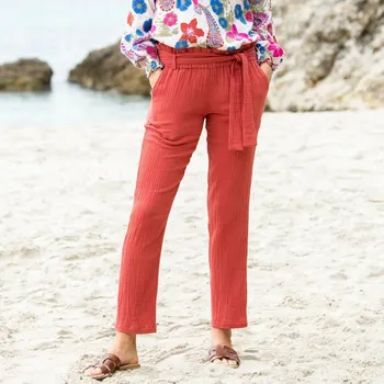 Dámské kalhoty Rovné kalhoty z mušelínu v pomačkaném vzhledu mahagon 50