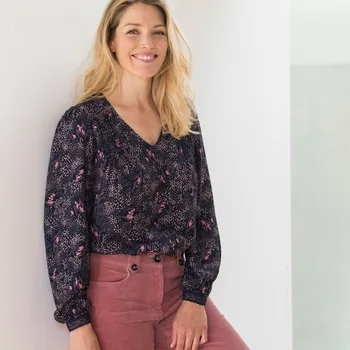 Dámská halenka Halenka s výstřihem do V a potiskem nám.modrá/růžová 40