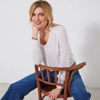 Dámská halenka Jednobarevná halenka z recyklovaného polyesteru režná 44