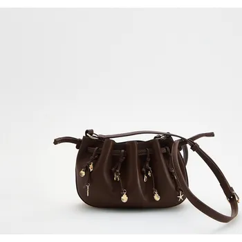 Reserved - Kabelka typu bucket s přívěsky - hnědá - 424CN-88X - 424CN-88X-ONE