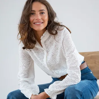 Dámská halenka Krajková halenka se stojáčkem a volánky režná 36