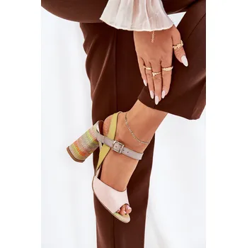 Dámské sandále Kožené elegantní sandály na podpatku Laura Messi 2136 Multikolor Barva: Barevná, Velikost: 38