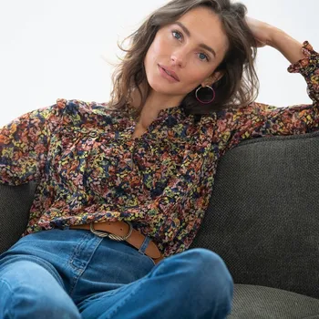 Dámská halenka Voálová halenka s potiskem květin terakota/růžová 50