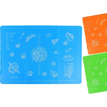 Kuchyňský vál PROHOME - Vál na těsto 50x70cm silikon různé barvy