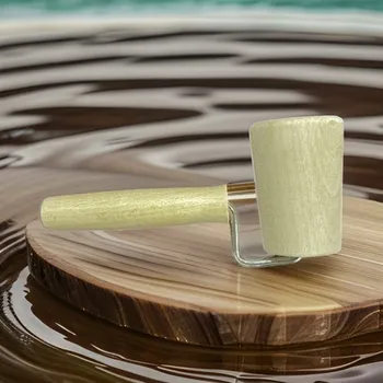 Masáž Dřevěný masážní ruční hladký "šikmý" váleček - malý, 17 x 7 x 5 cm