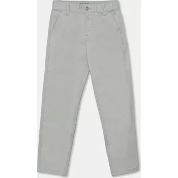 Chlapecké kalhoty Dětské kalhoty United Colors of Benetton šedá barva, hladké, 4T48CF011 4T48CF011.G.Seasonal 09X, vel. 150