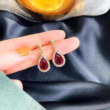 Náušnice Romantické červené náušnice | dámské náušnice, módní šperky - HE553-5